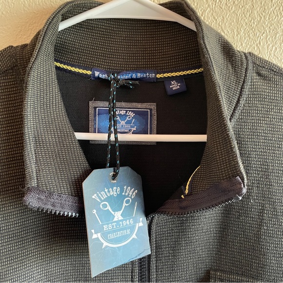 Vintage 1946 Men’s Dark Grey Sweater - Picture 3 of 5